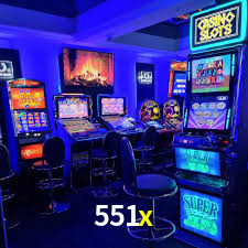 Blackjack Table 551x